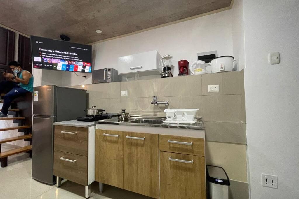 4B Mini-Departamento Nuevo En Centro De Miraflores 리마 외부 사진